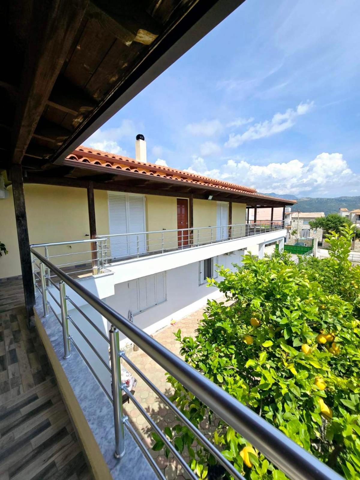 Philoxenia Guest House Himare Luaran gambar