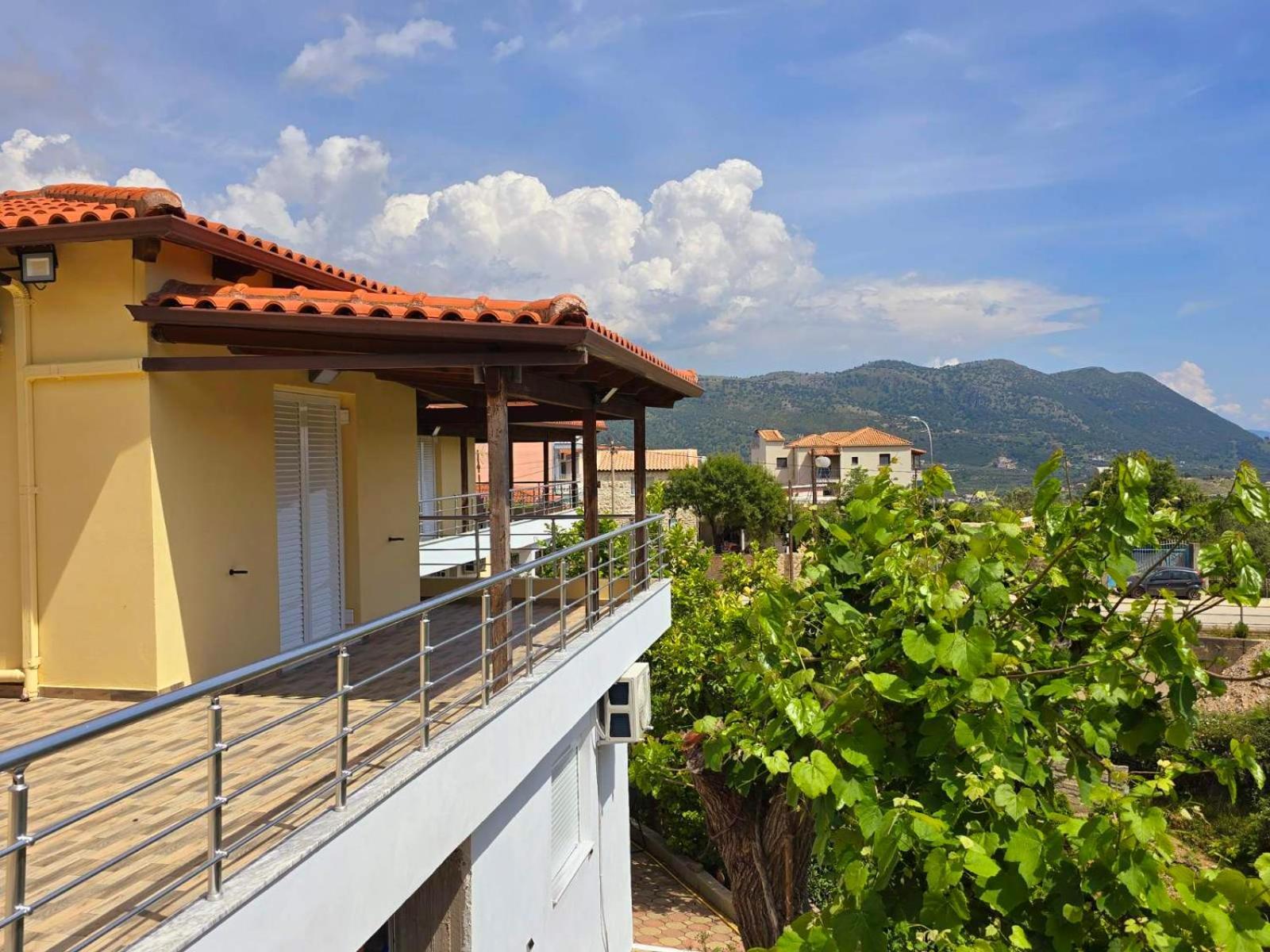 Philoxenia Guest House Himare Luaran gambar
