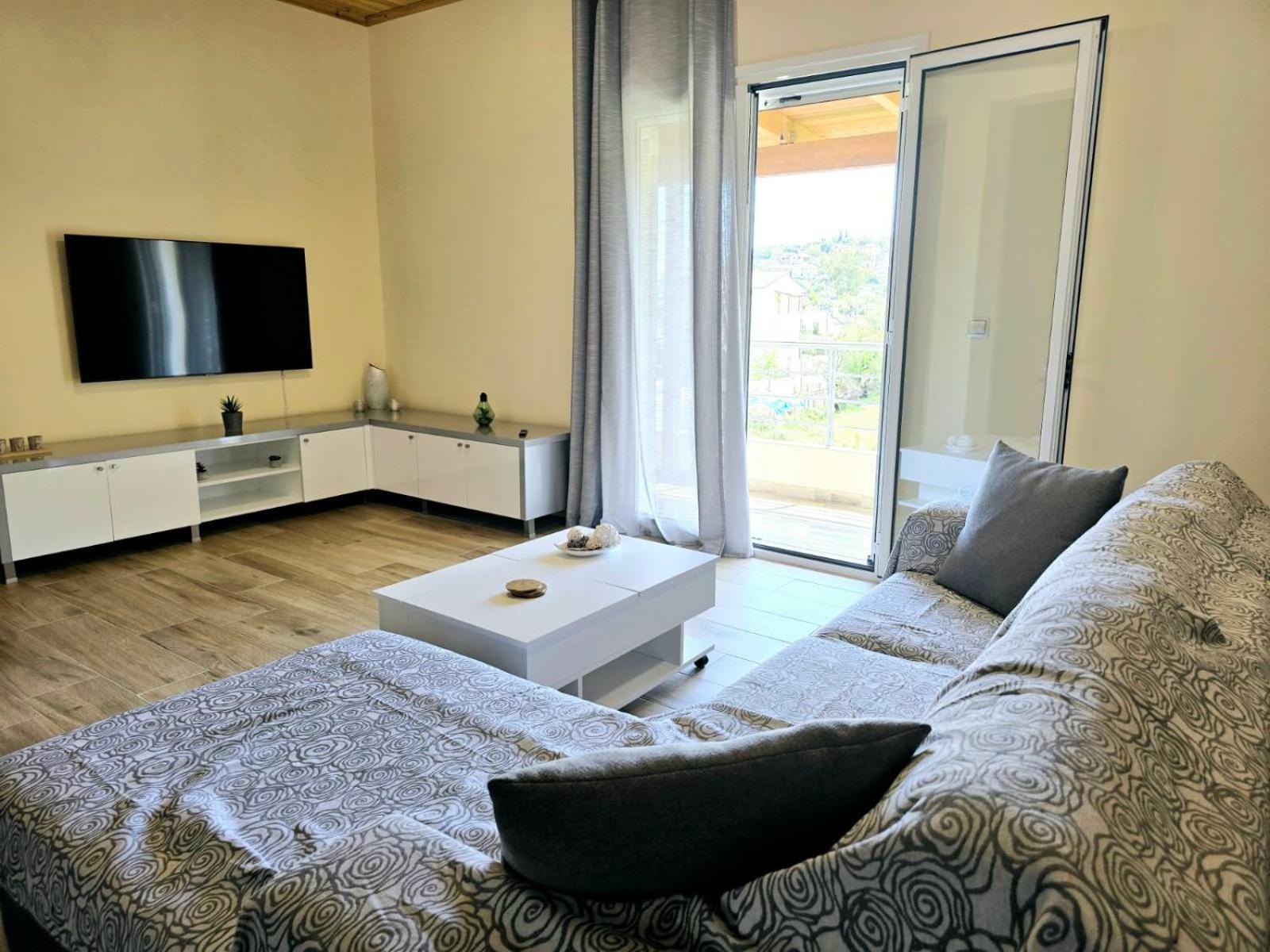 Philoxenia Guest House Himare Luaran gambar